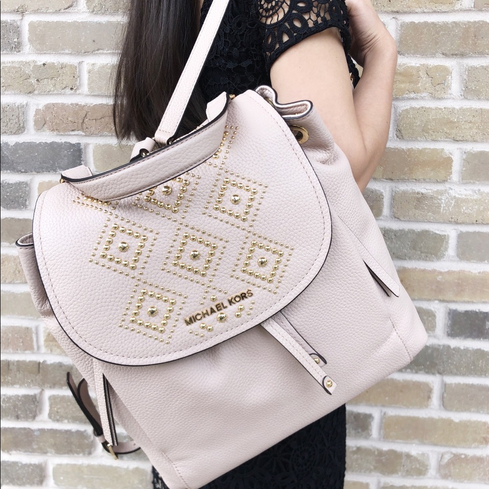 Gaby’sBags-Michael Kors Large Backpack Stud Pink - Picture 1 of 8